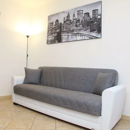 Garibaldi Suites & CTA
